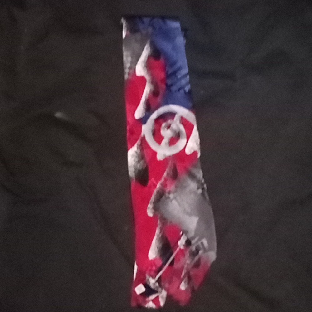 Mark Pendleton tie
